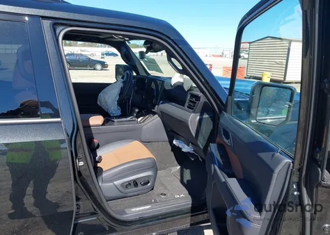 2025 Lexus Gx 550 Luxury+ из США, поврежденный, VIN JTJVBCDX5S5051943